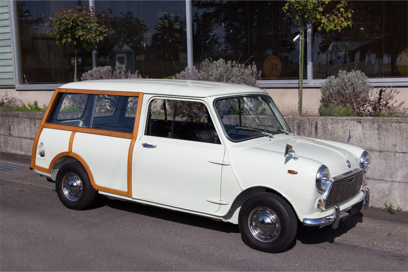 1968y MORRIS MINI TRAVELER MK-II
